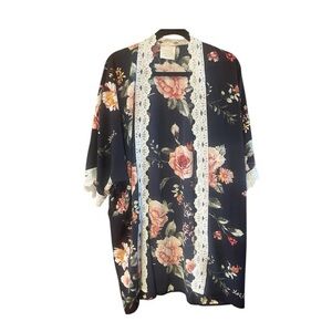 Hyped Unicorn Floral Kimono With Lace Trim